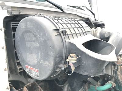 Volvo VNM Air Cleaner / Air Filter Housing