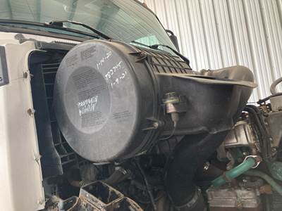 Volvo VNM Air Cleaner / Air Filter Housing