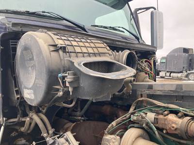 Volvo VT Air Cleaner / Air Filter Housing