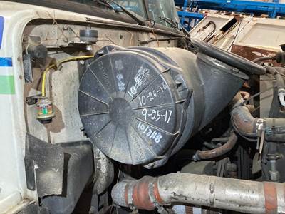 Volvo WAH Air Cleaner / Air Filter Housing