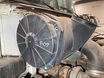 Volvo WCA Air Cleaner / Air Filter Housing