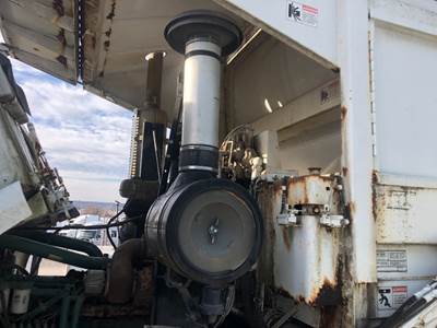 Volvo WX Air Cleaner / Air Filter Housing