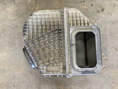 Western Star 5700 Air Cleaner / Air Filter Housing