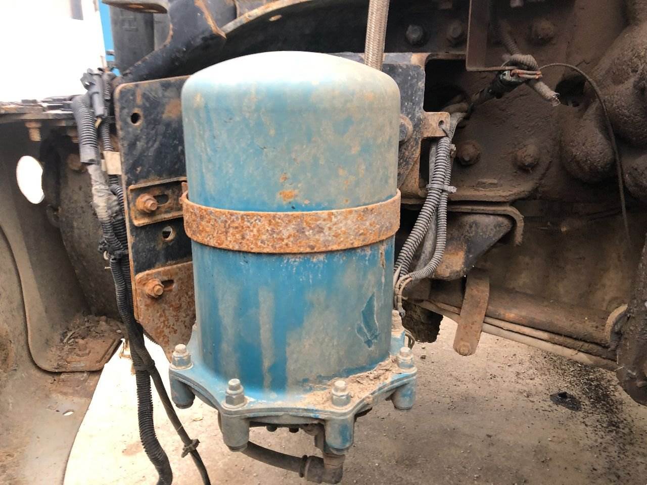 2008 Bendix AD9 Air Dryer for a Freightliner M2 112 For Sale Des