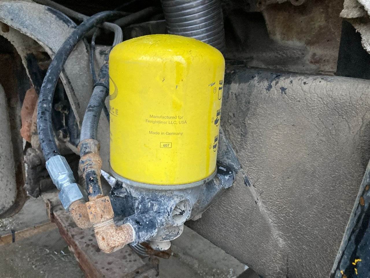 1988 Meritor R955300 Air Dryer for a Ford LTS9000 For Sale | Des Moines