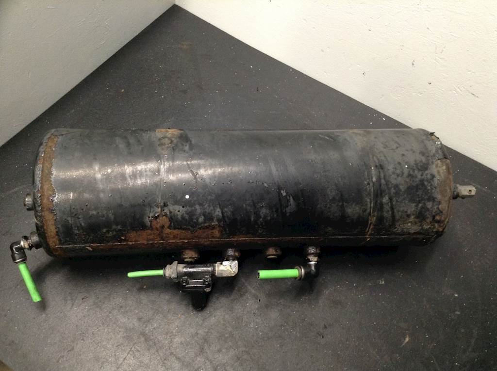 2014 Freightliner Cascadia Air Tank For Sale Spencer, IA 24725876