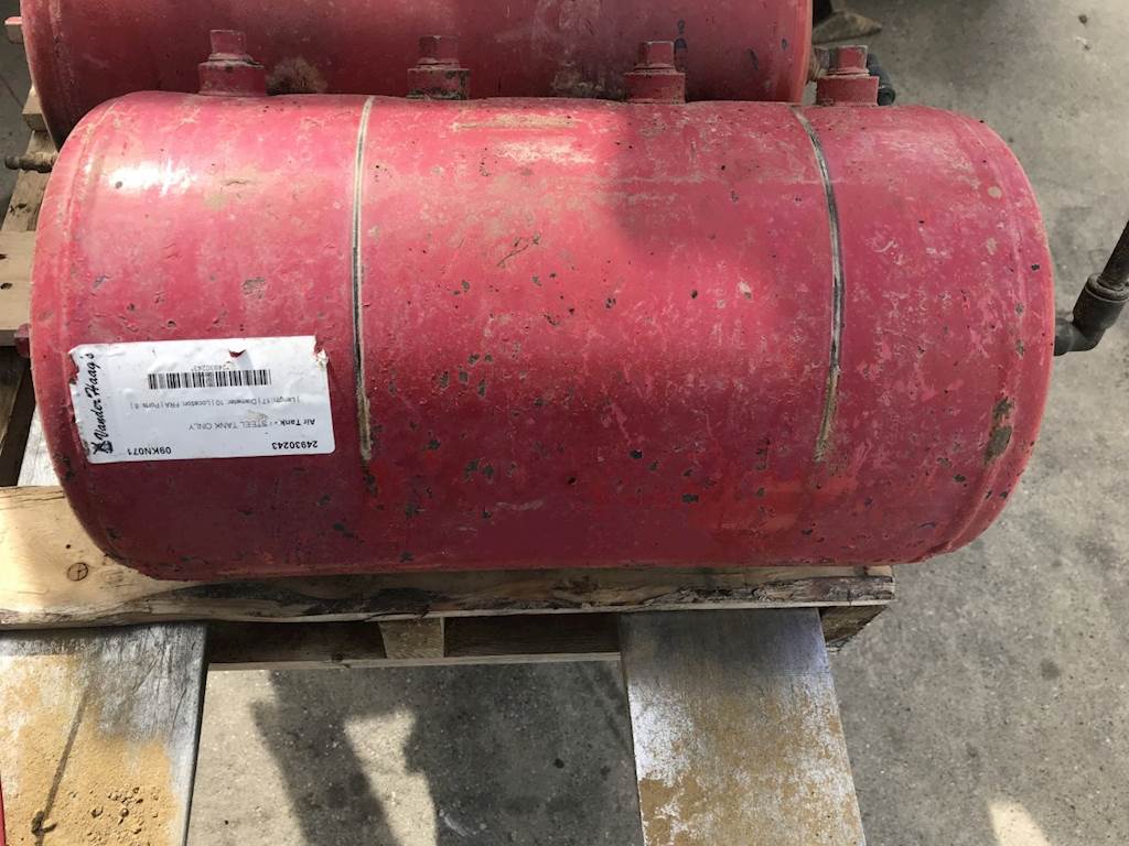 2009 Kenworth T800 Air Tank For Sale Sioux Falls, SD 24930243