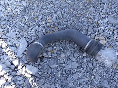 Caterpillar 3126 Air Transfer Tube for a Sterling L7501