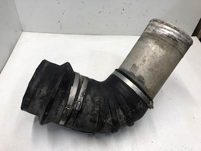 Caterpillar 3176 Air Transfer Tube for a Peterbilt 377
