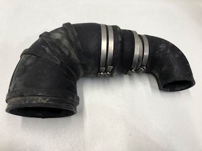 Caterpillar 3176 Air Transfer Tube for a Peterbilt 377