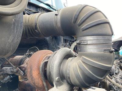 Caterpillar 3306 Air Transfer Tube for a Volvo Wca