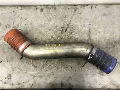 Caterpillar 3406E Air Transfer Tube for a Freightliner Classic XL