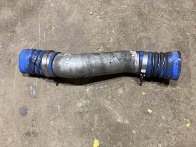 Caterpillar C13 Air Transfer Tube for a Freightliner Columbia 120