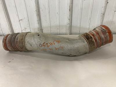 Caterpillar C15 Air Transfer Tube for a International 9400