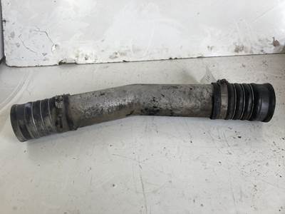 Caterpillar C15 Air Transfer Tube for a Peterbilt 386