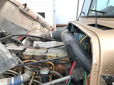 Caterpillar C15 Air Transfer Tube for a Freightliner Classic XL