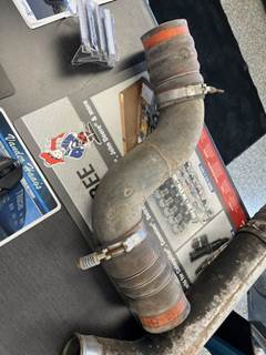 Caterpillar C15 Air Transfer Tube for a Peterbilt 387