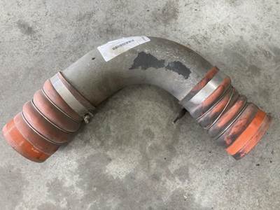 Caterpillar C15 Air Transfer Tube for a Kenworth T600