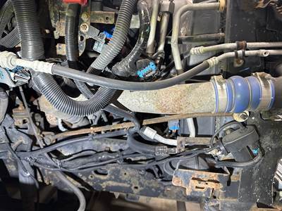 Chevrolet C7500 Air Transfer Tube