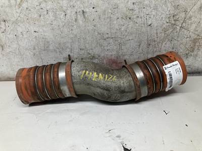 Cummins ISB 6.7L Air Transfer Tube for a Kenworth T370