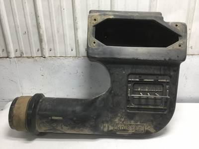 Cummins ISM Air Transfer Tube for a International 9200