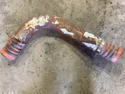 Cummins ISM Air Transfer Tube for a Peterbilt 357