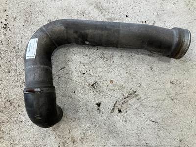 Cummins ISM Air Transfer Tube for a International 8600