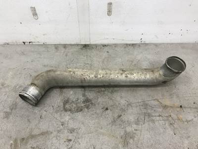 Cummins ISX Air Transfer Tube for a Peterbilt 379