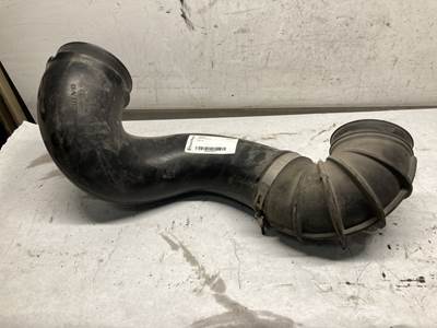 Cummins ISX Air Transfer Tube for a Volvo VNL