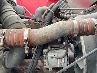 Cummins ISX Air Transfer Tube for a Peterbilt 387