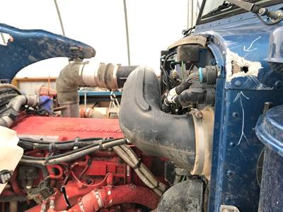 Cummins ISX Air Transfer Tube for a Peterbilt 367