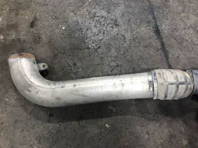 Cummins ISX Air Transfer Tube for a International Lonestar