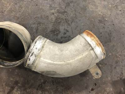 Cummins ISX Air Transfer Tube for a International Lonestar