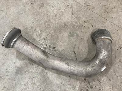 Cummins ISX Air Transfer Tube for a International Prostar