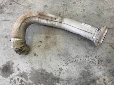 Cummins ISX Air Transfer Tube for a International Prostar