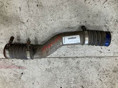 Cummins ISX Air Transfer Tube for a Volvo VNL