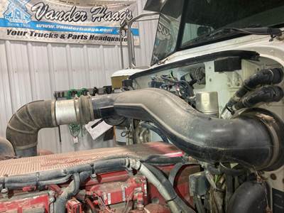 Cummins ISX Air Transfer Tube for a Peterbilt 367