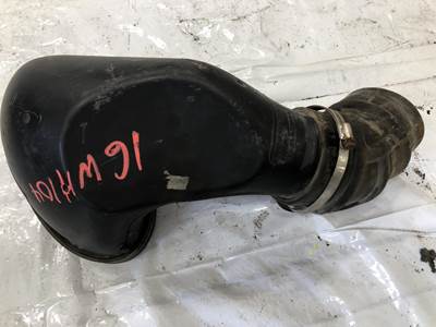Cummins ISX12 G Air Transfer Tube for a Freightliner Cascadia