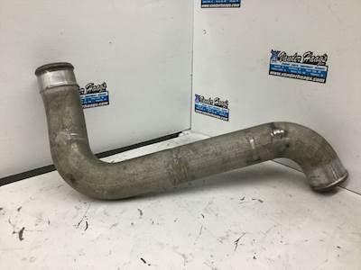 Cummins ISX15 Air Transfer Tube for a Peterbilt 579