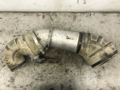 Cummins ISX15 Air Transfer Tube for a Kenworth T680