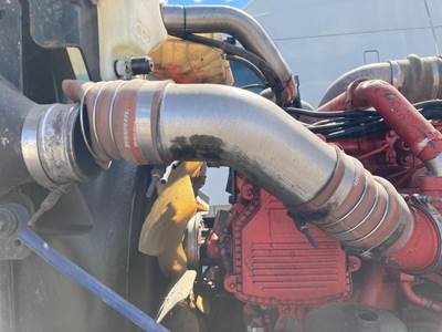 Cummins ISX15 Air Transfer Tube for a Peterbilt 389