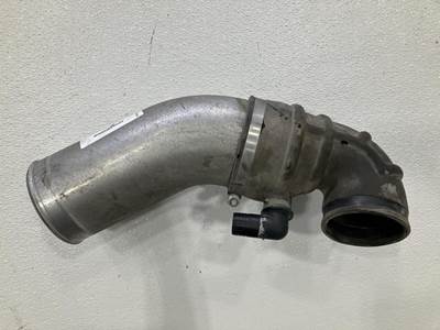 Cummins ISX15 Air Transfer Tube for a Kenworth T680