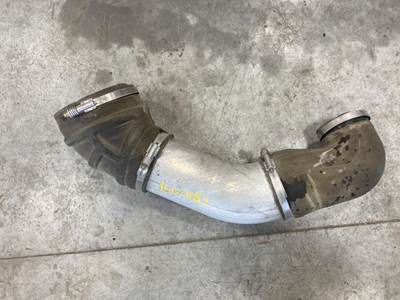 Cummins ISX15 Air Transfer Tube for a Kenworth T680