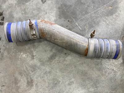 Cummins ISX15 Air Transfer Tube for a Freightliner Cascadia