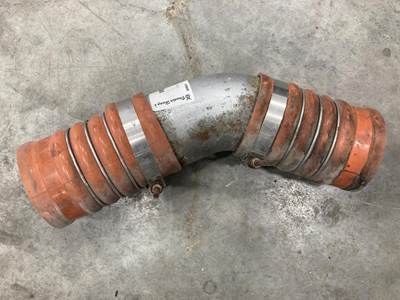 Cummins ISX15 Air Transfer Tube for a Peterbilt 587
