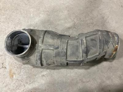 Cummins M11 Air Transfer Tube for a International 8100