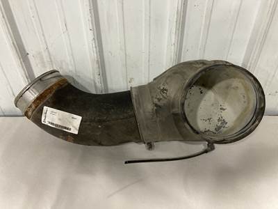 Cummins N14 CELECT PLUS Air Transfer Tube for a International 9100