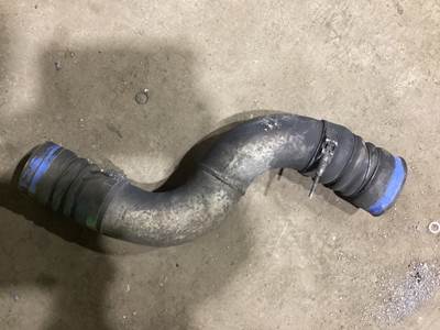 Cummins N14 CELECT PLUS Air Transfer Tube for a Freightliner FLD120