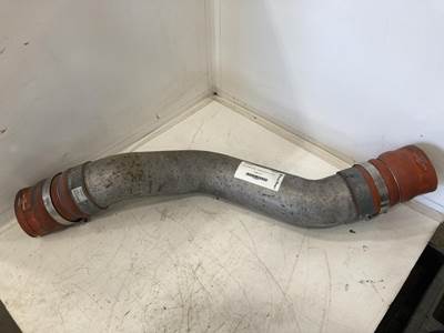 Cummins X15 Air Transfer Tube for a International LT