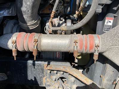 Detroit DD13 Air Transfer Tube for a Freightliner Cascadia